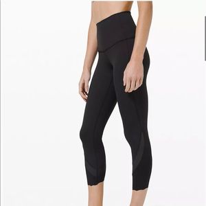 Lululemon High Rise Crop 23” Scallop Crop 10